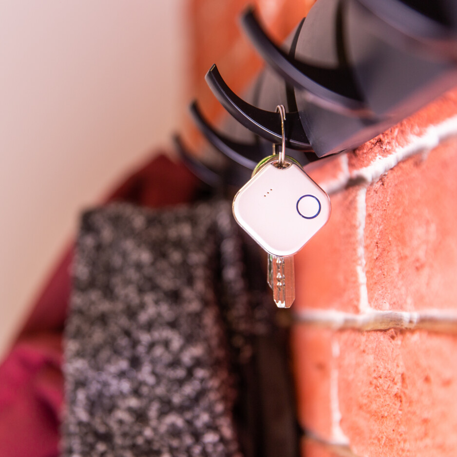 Бутон с 4 функции с батерия бял Shelly Blu Button1 - 266441S /до изчерпване/