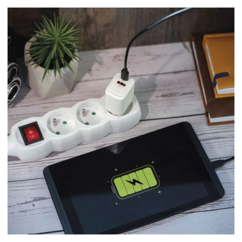 Захранващ адаптер PD 20W USB A+C EMOS