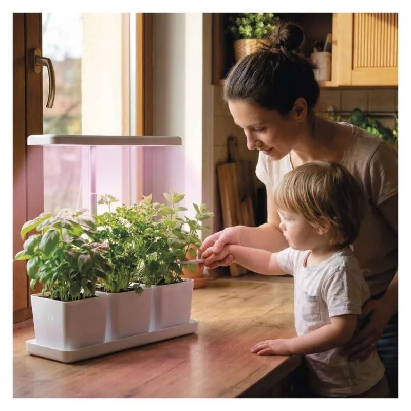 Лампа за растения LED 7W 3200K 300lm 25000h IP20 USB A с таймер и димер HERBS EMOS
