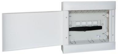 Табло МУЛТИМЕДИЙНО за ОТКРИТ монтаж 2x18 Practibox S с бяла плътна врата Legrand /до изчерпване/