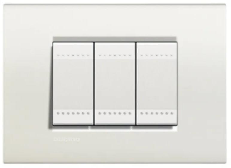 Потребителски интерфейси Living Light Bticino