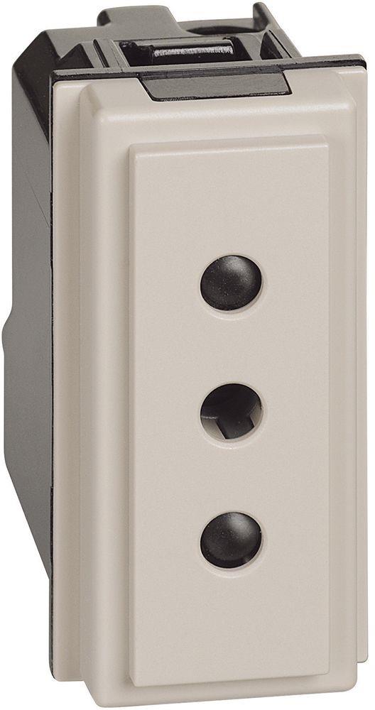 Контакт ИТАЛИАНСКИ стандарт 2P+Е 1 мод. 10A детска защита цвят Крем Living Now Bticino