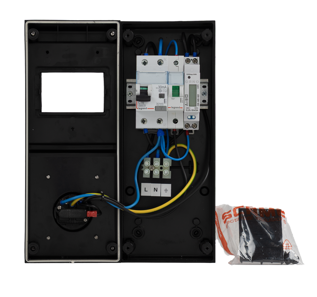 Табло 632.1510 тип EV сглобено с токови защити Legrand