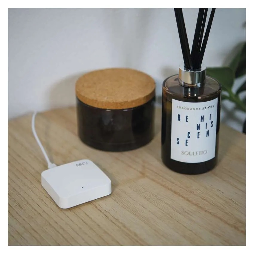 Стартов хъб Smart gateway IP-1000Z ZigBee GoSmart EMOS /до изчерпване/