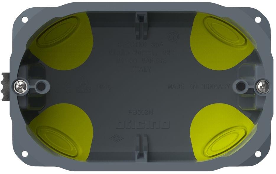 Конзолна кутия за гипсокартон 3 мод. дълб.52мм Bticino