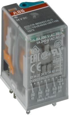 Реле интерфейсно CR-M 220 VDC, 10A, 3 превключващи контакта, монтаж в цокъл ABB