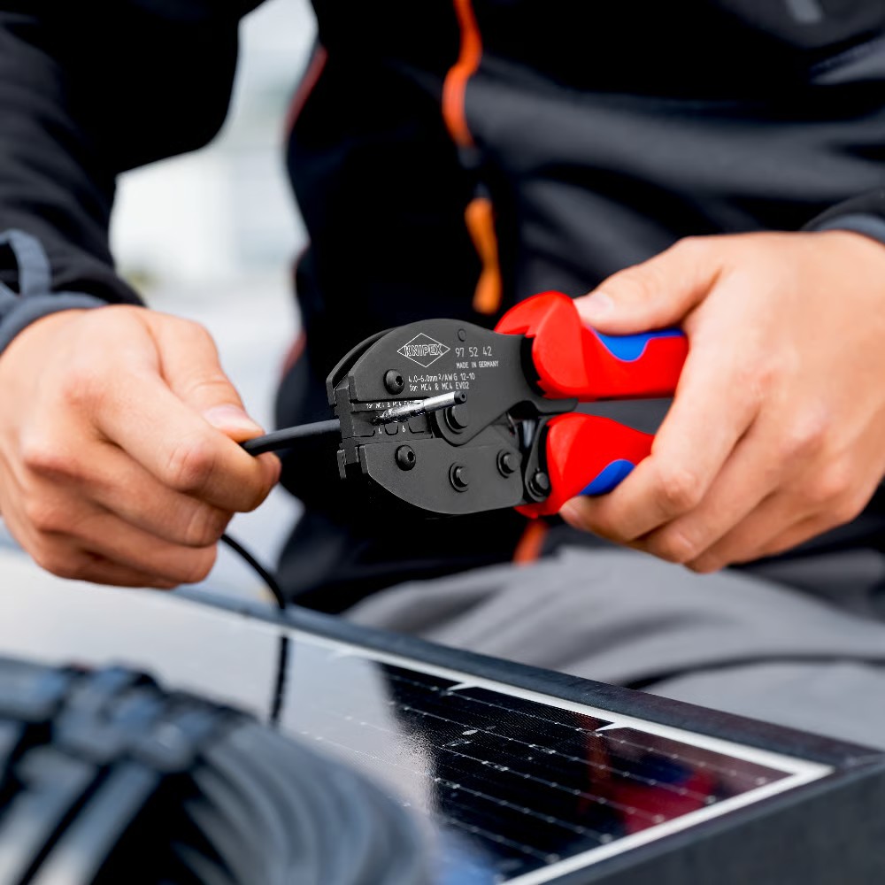 Клещи за кримпване на MC4/EVO2 конектори, PreciForce, синьо-червена ръкохватка 220мм, с пружина, Knipex