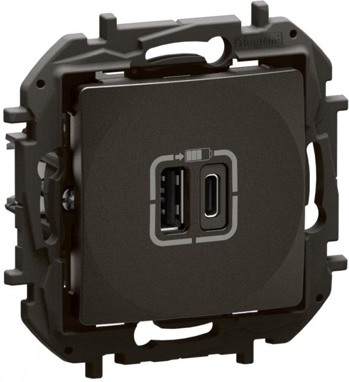 Розетка 2хUSB за зареждане тип A+C 3A 15W цвят Черен Niloe New Legrand