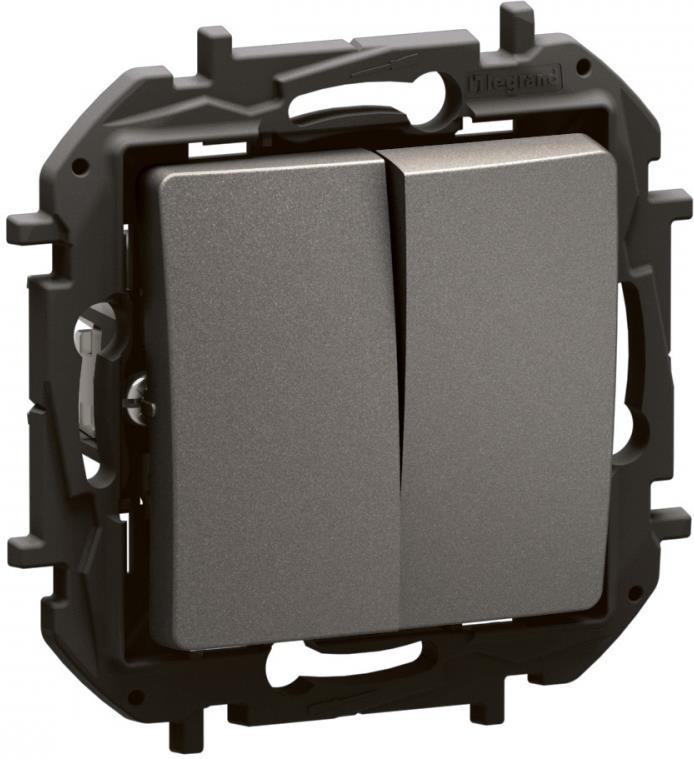 Двоен кръстат ключ 16A цвят Сив Niloe New Legrand