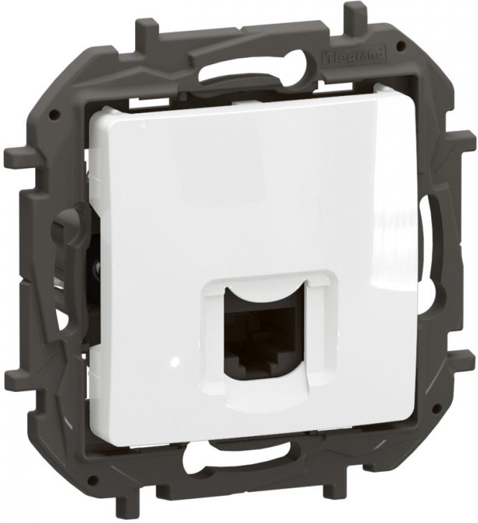 Розетка RJ45 cat.6 UTP цвят Бял Niloe New Legrand