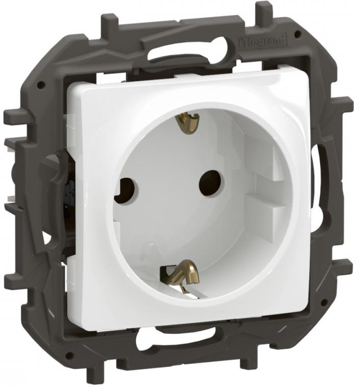 Контакт ШУКО 16A с детска защита цвят Бял Niloe New Legrand