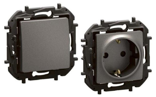 Сиви механизми Niloe New Legrand