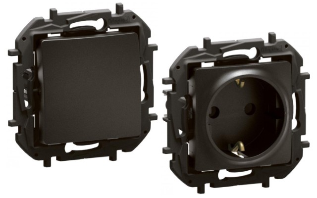 Черни механизми Niloe New Legrand