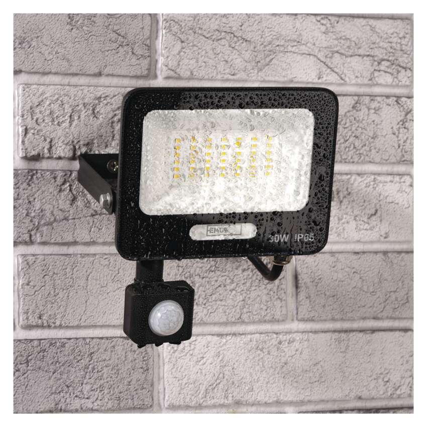 Прожектор LED 30W 4000K 3000lm 120° x 120° 20000h IP65 черен с датчик GLARO EMOS