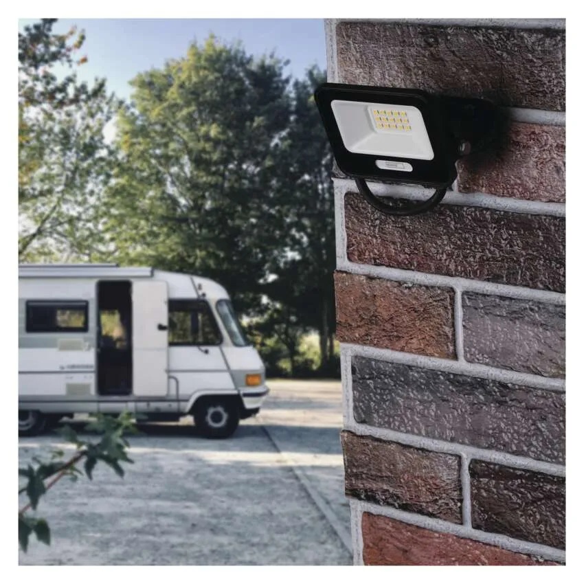 Прожектор LED 10W 4000K 1000lm 120° x 120° 20000h IP65 черен GLARO EMOS