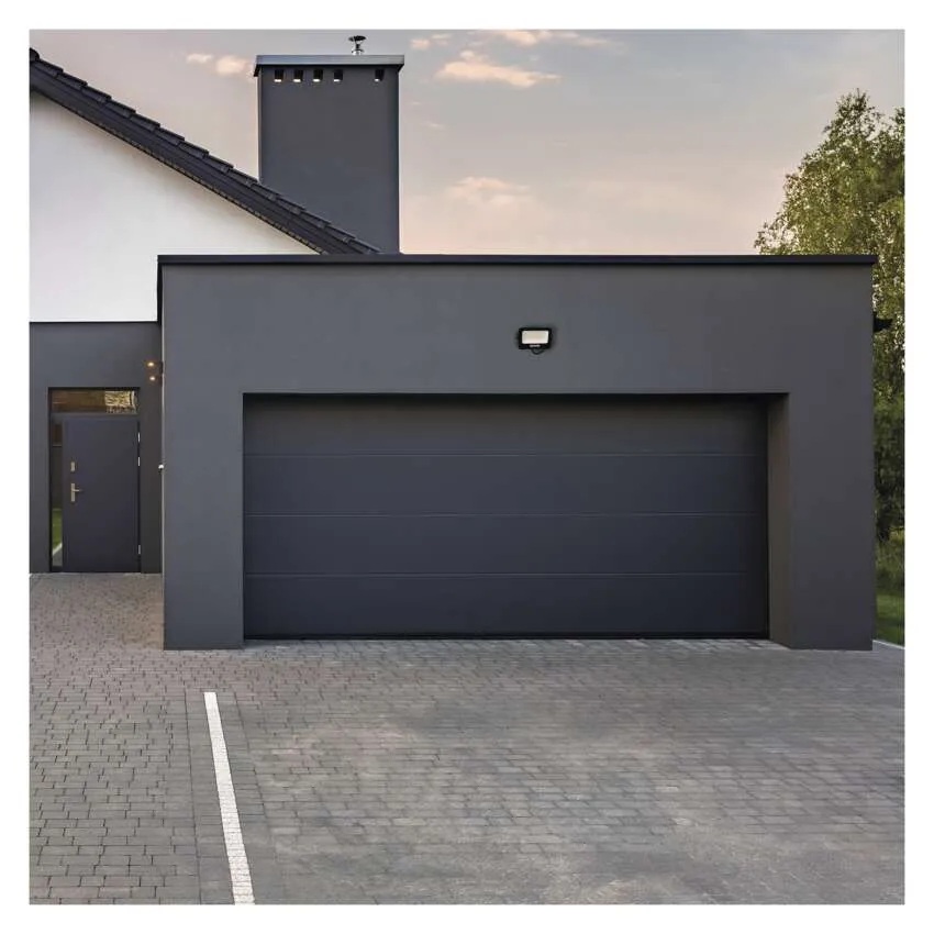 Прожектор LED 30W 4000K 3000lm 120° x 120° 20000h IP65 черен GLARO EMOS